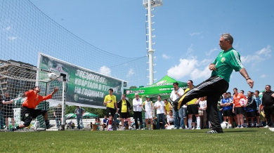 Стоичков награждава аматьори в Пловдив 