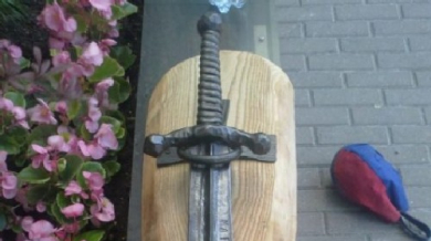 Връчиха меч на Георги Иванов 