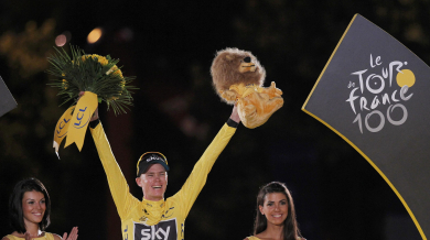 Крис Фруум триумфира на Тур дьо Франс