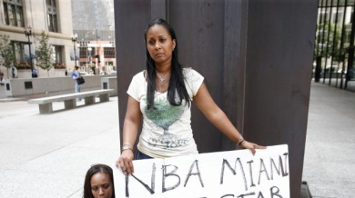 Звезда от НБА изхвърли жена си на улицата