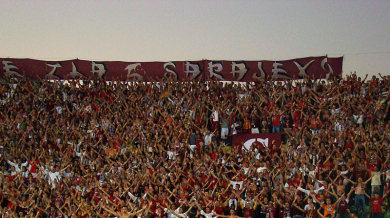 Бесни фенове нахлуха на тренировка на ФК Сараево