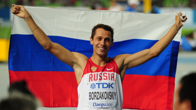Олимпийски шампион на 800 метра пропуска Световното