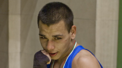 Българин със сребро от Европейското по бокс