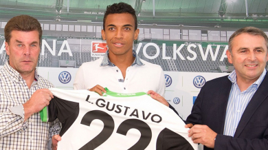 Треньорът на Волфсбург: С Луис Густаво ще настигнем Дортмунд