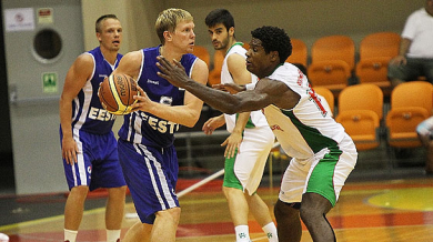 Националите по баскетбол на финал срещу Естония