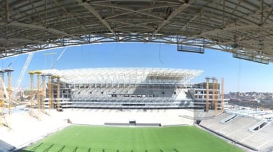 Стадионите в Бразилия почти готови за Мондиала (СНИМКИ)