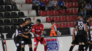 Даниел Златков с първи гол в Турция