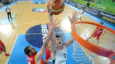 Литва се доближи до 1/4-финалите на Евробаскет 2013