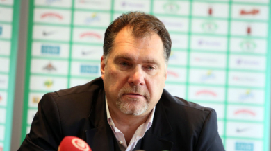 Сабонис остава бос на баскетбола в Литва