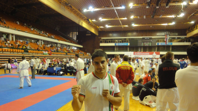 България с два златни медали на Световното по карате шотокан-до