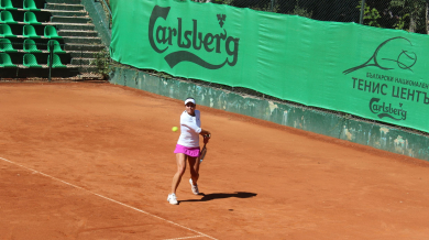 Виктория Томова и Елена Жечева се срещат на осминафинал в Бургас
