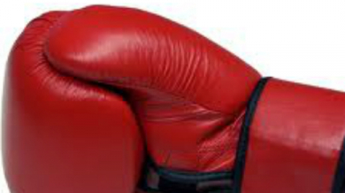 България остана с двама боксьори в Алмати