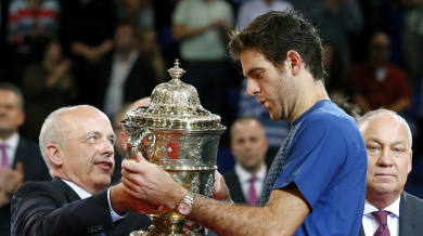 Федерер разплакан в родния си Базел за втора поредна година