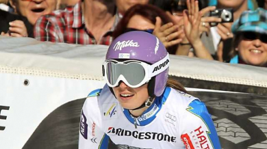 Австрийка изравни рекорд на легендарна скиорка