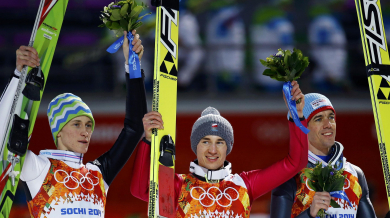 Поляк спечели златото в ски скока