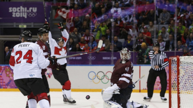 Канада пречупи Латвия на хокей