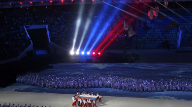 Впечатляващо шоу за закриване на Олимпиадата в Сочи (ВИДЕО и СНИМКИ)