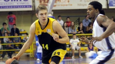 Везенков сред 10-те най-добри в гръцкия баскетбол