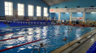 Над 120 деца взеха участие в плувния турнир „Цветница“