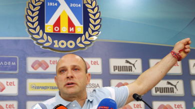 Тити Папазов призова: Да изиграем нашия мач заради Васил Левски и Гунди