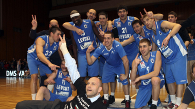 „Левски“ триумфира в Балканската лига