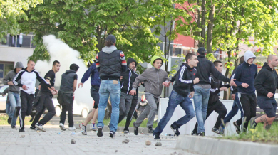 Полицията издирва биячите от &quot;Левски&quot; и ЦСКА