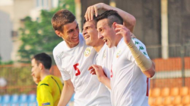 Непобедена България ще играе на Европейското до 19 години в Унгария