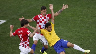 &quot;Виновникът&quot; за Хърватия: Това е скандално, веднага да връчват купата на Бразилия