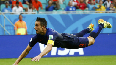 Ван Перси за 5:1 срещу Испания: Не трябва да се надценяваме