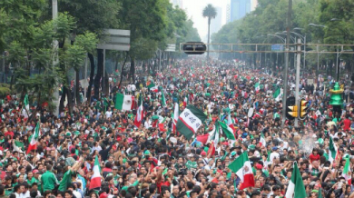 Хиляди празнуваха в Мексико след 3:1 над Хърватия (ВИДЕО) 