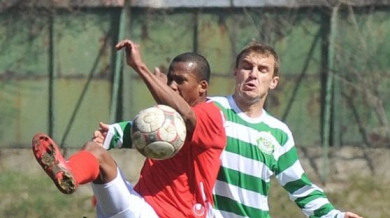 Бивш играч на ЦСКА се присъедини към Локомотив (Пловдив)