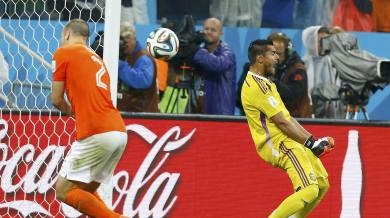 Холандия - Аржентина 0:0, 2:4 след дузпи, най-интересното по минути