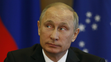 Путин клекна пред ФИФА заради бирата