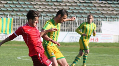 19-годишен дебютира с 2 гола за Добруджа