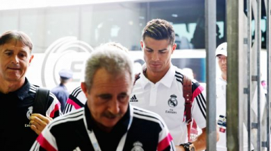 Реал (Мадрид) пристигна в Кардиф