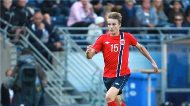 Норвегия с 15-годишен срещу България
