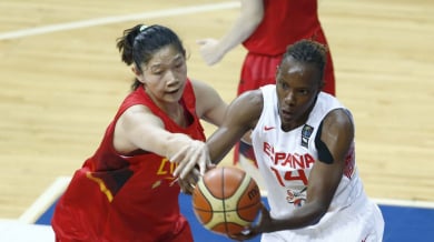 Испания и Австралия на полуфинал на Световното по баскетбол