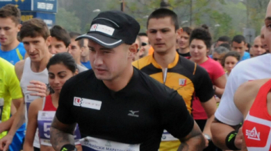 Мартин Чой бяга благотворително 20 километра