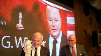 Засипват с награди албанските футболисти