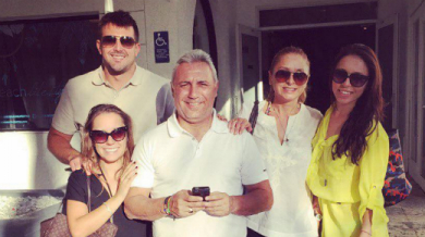 Стоичков събра семейството в Маями