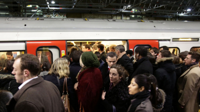 Пияни ръгбисти спряха метрото в Лондон