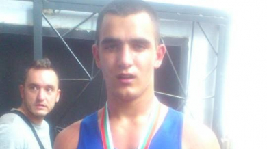 Българин с бронз от Европейското по бокс за юноши
