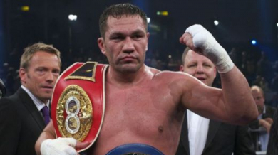 Боксова легенда: Бог помага на Пулев срещу Кличко