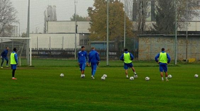 Аниете поднови тренировки с „Левски“