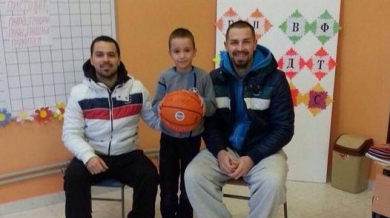 Братя баскетболисти на Балкан показаха сърца
