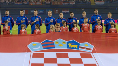 УЕФА с лека санкция срещу Хърватия