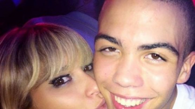 14-годишният син на Роналдо заби 27-годишна учителка