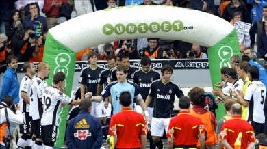 Валенсия прави шпалир на Реал (Мадрид)