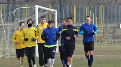 Курдов изведе 21 играчи за първа тренировка, привлече юноша на &quot;Левски&quot;