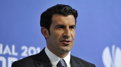 Фиго се кандидатира за шеф на ФИФА
